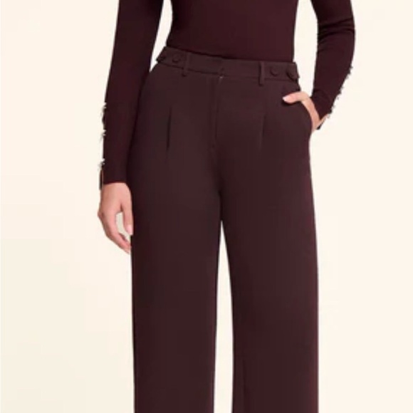 le chateau Pants - Elegant Wine Women's Wide-Leg Pants